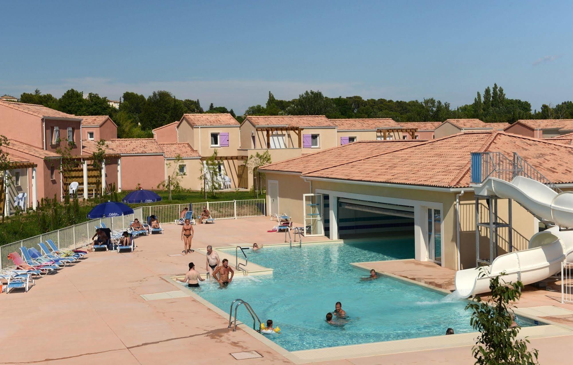 Residence Odalys Le Mas Des Alpilles Paradou Exterior photo